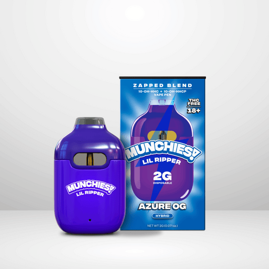 En lila Delta Munchies Lil Ripper vape och dess vågiga textlåda visar "Azure OG Hybrid", "THC-free", "18+" och "engångsvape". Den innehåller 10-OH-HHC/10-OH-HHCP 94% 2ml, olaglig sedan 2025-07-15.